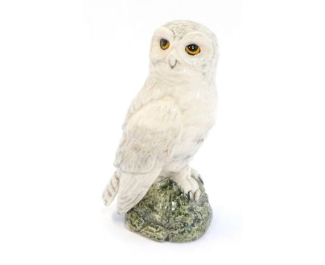 A Whyte &amp; Mackay Snowy Owl Scotch Whiskey decanter, 16cm high.