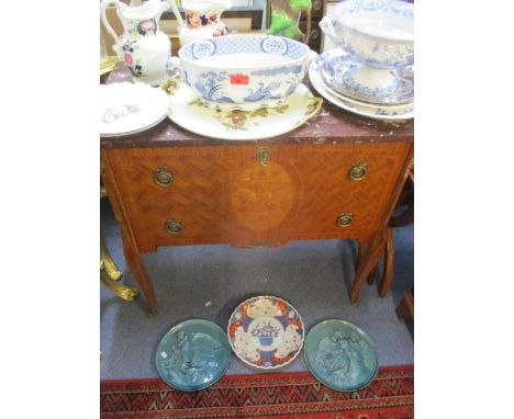 Early to mid 20th century ceramics to include an Old Chelsea blue and white planter and a French painted porcelain tray, a pa