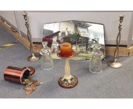 A mixed lot to include a Royal Doulton candlestick, together with a pair of glass candlesticks in the form of two ladies, a p
