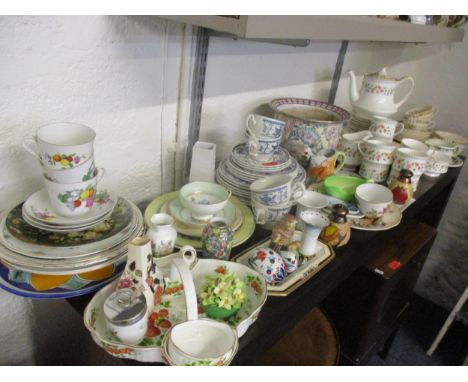 Mixed 20th century ceramics to include Rosenthal, Delft, Foley china, Crown Staffordshire and a Paragon Anastasia part tea se