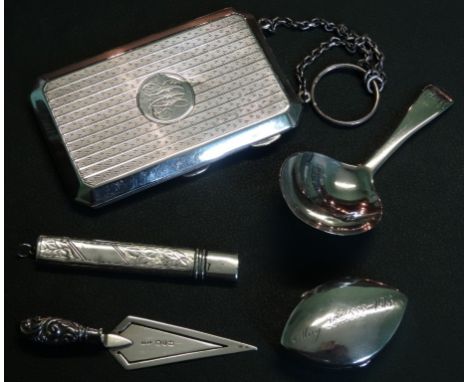 A lady's silver cigarette box on chain, together with a late 19th century silver oval pill box, a silver caddy spoon, cased p