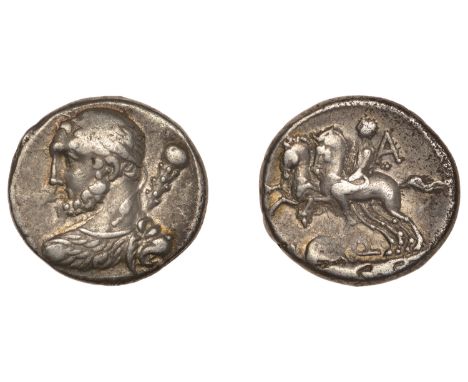 Ti. Quinctius, Denarius 112-1, bust of Hercules draped in lion-skin seen from behind, club over shoulder, rev. two horses adv