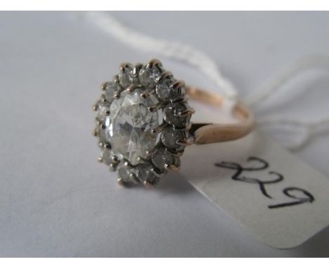 14ct gold white stone cluster ring approx size K   