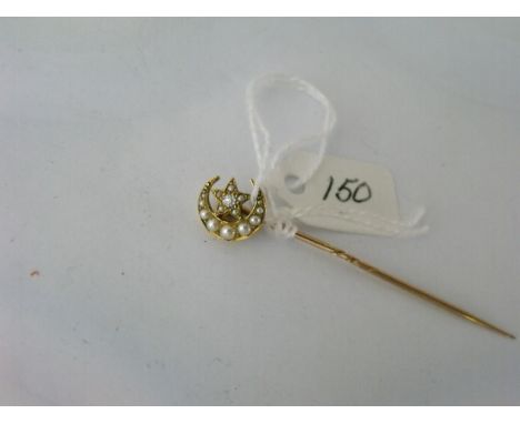 Good antique 15ct gold pearl and diamond stick pin in the form of a crescent moon and star    