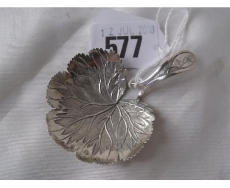Georgian caddy spoon with leaf bowl Birm 1807 by ML  