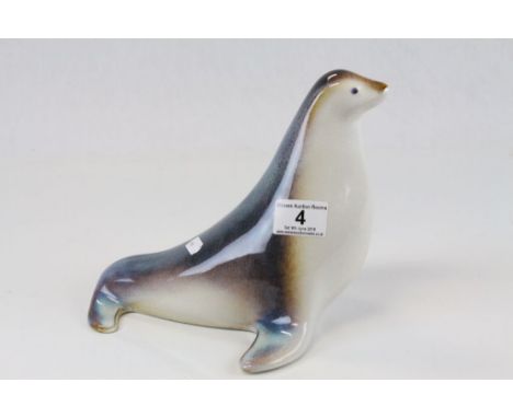 Large Goebel ceramic model of a Seal, dated 1984 and numbered to base 36 900 20