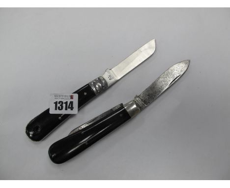 Pocket Knives - Harrison Brothers and Howson, two blades, polished horn scales, n/s bolster 10.5cm, Joseph Rodgers, single bl