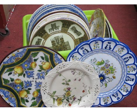 R Everill &amp; Sons Limited Edition Plate, 'The :Lyceum Sheffield', Wedgwood plates and other cabinet plates:- One Box.