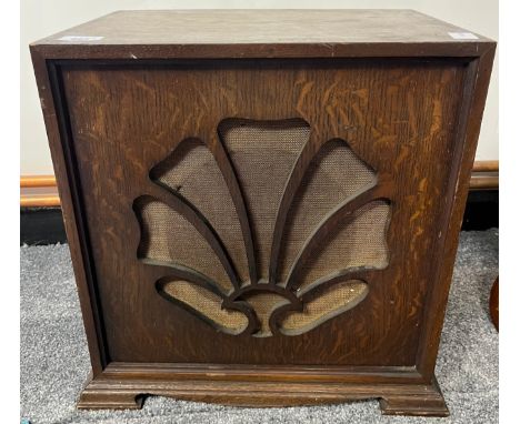 Oak 'Cameo' Art Deco design speaker case, containing Rola speaker.