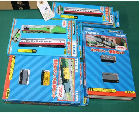 4 scarce (in the U.K.) Japanese market TOMY/TOMIX  N Gauge railway 'Thomas &amp; Friends' series. Henry the green engine and 