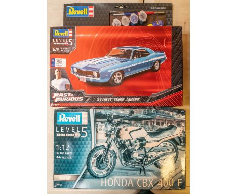 5 Revell Model Kits. A 1:16 Level 4 Porsche 356 Cabriolet. 1:25 Level 5 Kenwood W-900. 1:25 Level 5 Fast &amp; Furious 69 Che