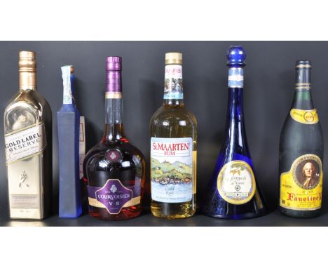 A collection of assorted alcohol &amp; spirits comprising a Gold Bullion bottle of Johnnie Walker Gold Label Reserve Master B