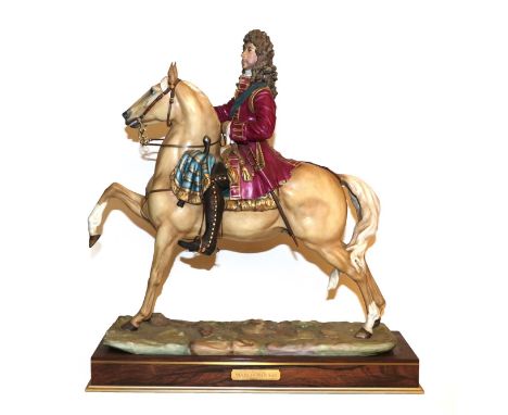 Royal Worcester 'The Duke of Marlborough', model No. RW3914 by Bernard Winskill, limited edition 89/350, on wooden plinth wit