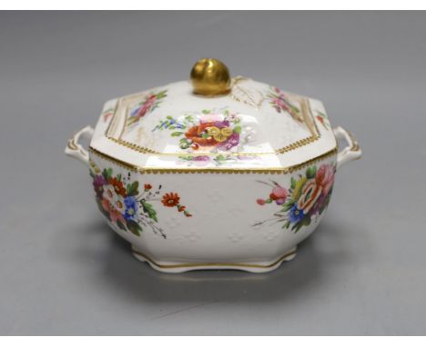 A Spode sugar box and cover of moulded form painted with flowers having a fruit finial, marked Spode 2527. 16cm