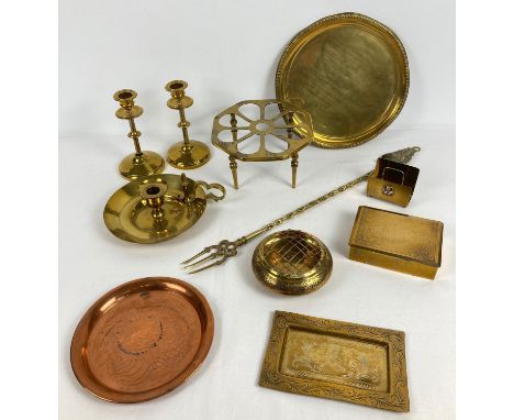 A collection of assorted vintage brass and copper items. To include: candlesticks, toasting fork, small trays and cigarette b