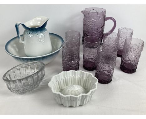 A collection of vintage ceramics &amp; glass to include a Shelley jelly/blancmange mould. Lot also includes a vintage aubergi