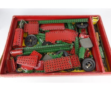 Vintage Meccano kit with no. 6, 7 & 8 instructions in original no.8 Meccano box 