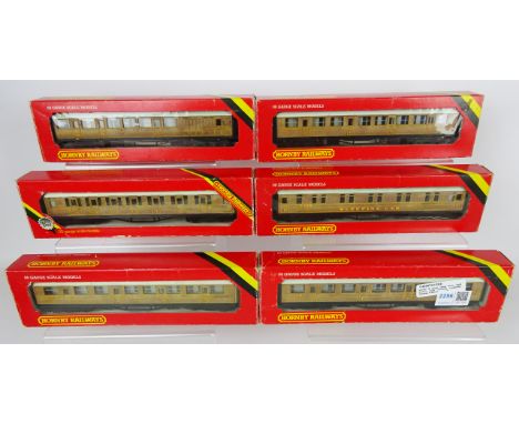 Hornby 00 gauge rolling stock, LNER  Gresley wood including Composite, Sleeping, R.435 etc boxed, (6)   Condition Report  Sto