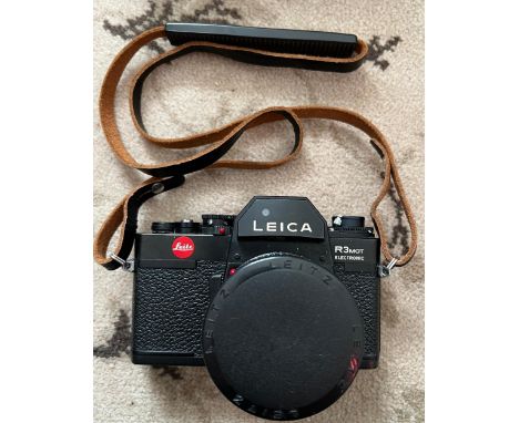 LEICA R3 Mot electronic27806651453944Lens Leica Canada Summicrom-R 1:2/50  includes leather strap 