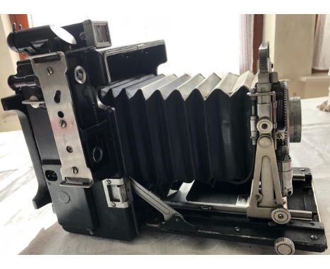 GRAFLEX Speed Graphic 5x4F4.5/152mm Kodak Ektar RA1538 lens872657Glass plate size is 5x4 inch 