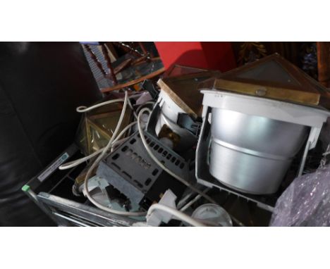 A trolley load of light fittings (includes trolley)