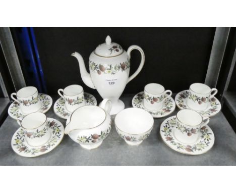 Wedgwood 'Summer Garland' patterned coffee set comprising coffee pot, cream jug, sugar bowl, six coffee cans and saucers 