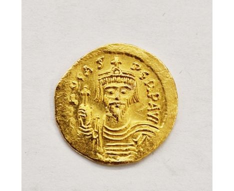 Phocas Gold Solidus 602-610AD, Constantinople Mint, Phocas cuirassed facing bust, holding globus cruiger, reverse Angel stand