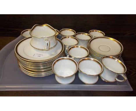 PARAGON GILT PART TEA SERVICE