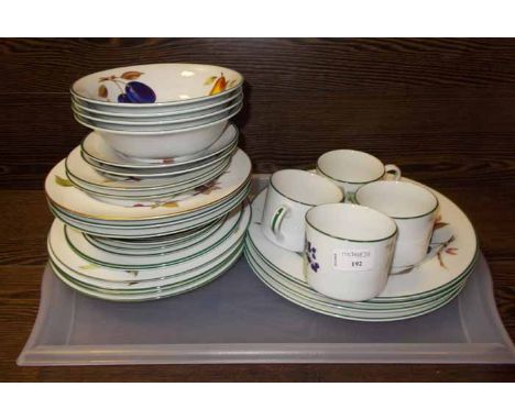 ROYAL WORCESTER DINNER WARE