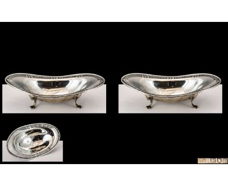 Edwardian Period 1902 - 1910 Fine Pair o Sterling Silver Footed Dishes with Open worked Borders and Lions Paw Feet. Excellent
