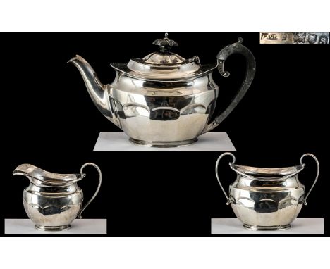 George V - Good Quality Sterling Silver Bachelors ( 3 ) Piece Tea Service of Pleasing Proportions. Hallmark London 1913, Make