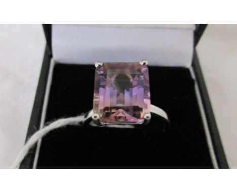 White gold ametrine set ring - Estimate £80 to £120