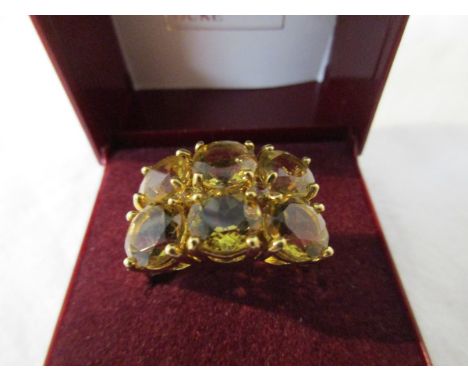 Large gold 6 stone citrine ring - Estimate £20 to £30