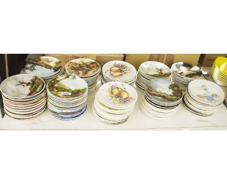 Quantity of Poole collectors plates&nbsp;depicting various landscapes, fruit, etc&nbsp;