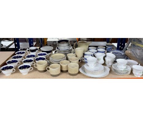 Selection of miscellaneous pottery to include Royal Albert cups, saucers, part Poole tea set etc 