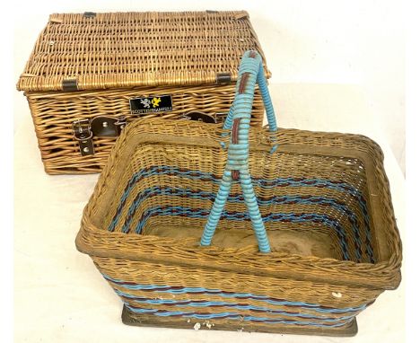 Vintage wicker basket, Scottish hamper wicker basket 