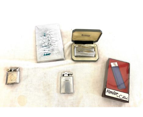 Tray of collectables to include Ronson lighters, cigarette case 