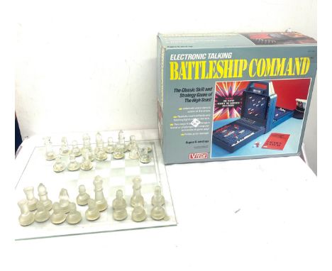 VTech Battleship Command - Electronic Talking Vintage/Retro 1990 Game and complete glass chest board with pieces and a Vintag