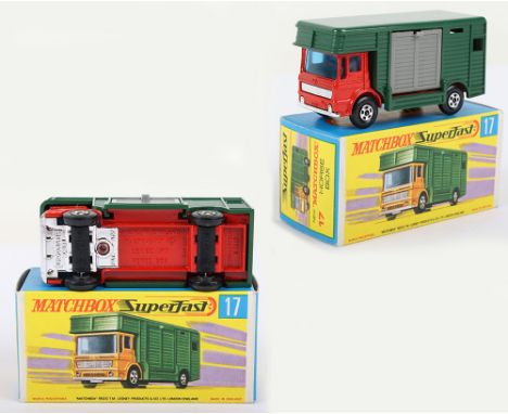Matchbox Lesney Superfast Boxed Model, England: MB-17 Horse Box, Rare Transitional model with RED cab from regular wheels mod