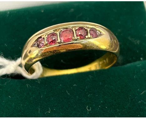 15ct yellow gold and ruby stone ring. [Ring size P] [2.10Grams] 