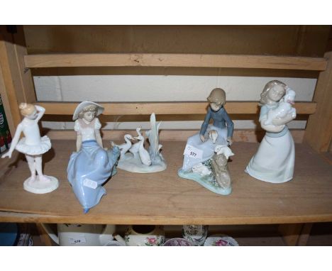 FOUR VARIOUS NAO FIGURES AND ORNAMENTS AND A FURTHER ROYAL DOULTON FIGURE 'LITTLE BALLERINA'