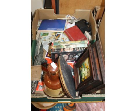 A BOX OF COLLECTABLES TO INCLUDE BELLS WHISKY DECANTER, CIGARETTE CARDS, BOOKS ETC.