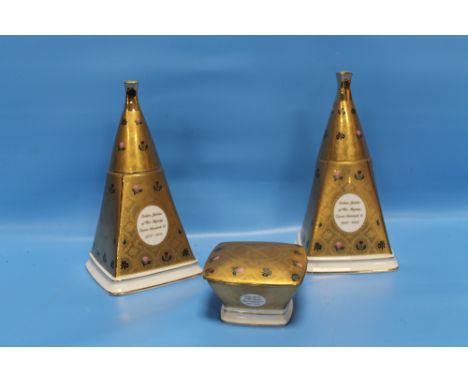 TWO ROYAL WORCESTER LIDDED CANDLE HOLDERS TOGETHER WITH A MATCHING TRINKET BOX