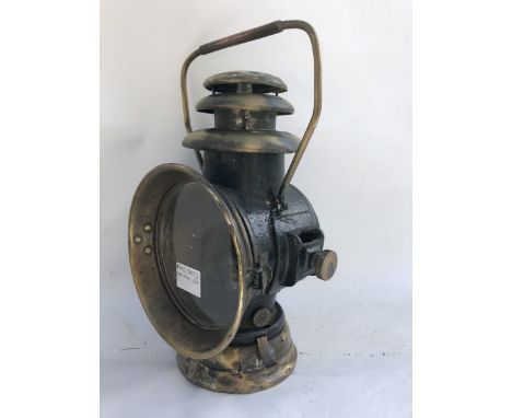 A Dietz (New York) USA paraffin lamp, marked 03.