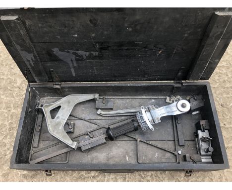 A cased Dunlop Wheel Camber Castor and Kingpin gauge CG/3.