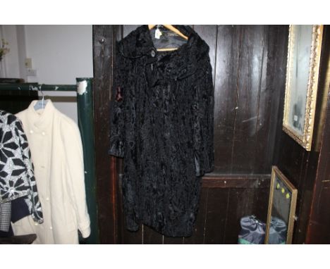 Vintage ladies coat La Elegancia of Madrid