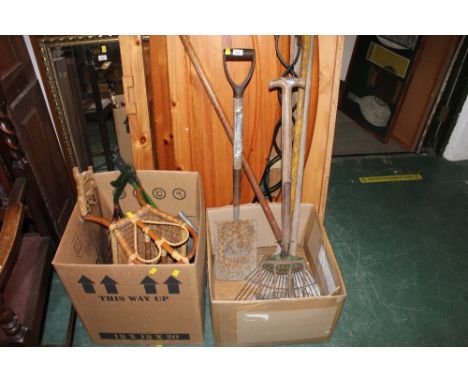 A bamboo magazine rack together with useful garden tools ( 2 boxes) 