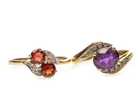 PURPLE GEM SET AND DIAMOND RING, the oval purple gem in a twist setting, with round brilliant cut diamonds totalling approxim