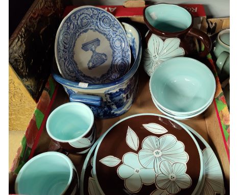 A modern Gates ware two setting dinner and tea service etc 