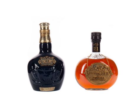 CHIVAS REGAL ROYAL SALUTE 21 YEARS OLD - SAPPHIRE DECANTER Blended Scotch Whisky 70cl, 40% volume, in cloth sack and carton. 